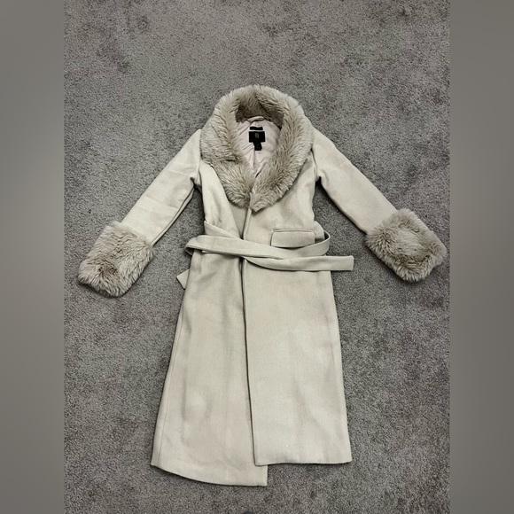 House of Harlow 1960 coat - Picture 3 of 5